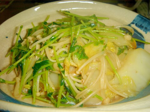 豆苗とえのき茸の塩炒め